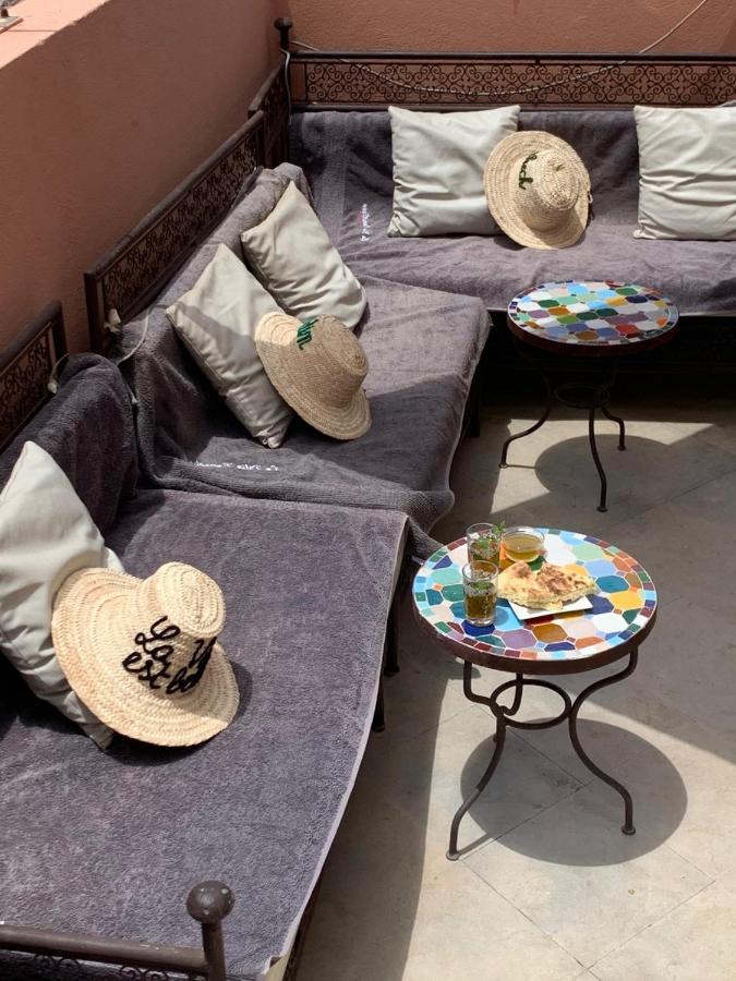 Riad Le Patio Romantique Marrakesh Exterior photo